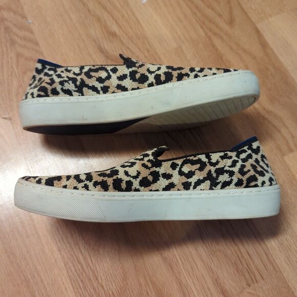 Rothys Little Desert Cat The Original Slip On Shoes Womens 6.5 Animal Print - Picture 4 of 8